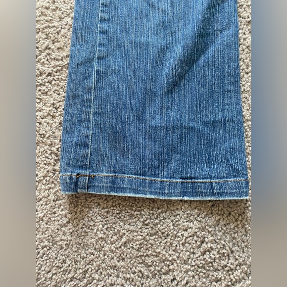 Bill Blass | vintage straight leg jeans stretch women’s size 12 denim dad jeans - Picture 9 of 14